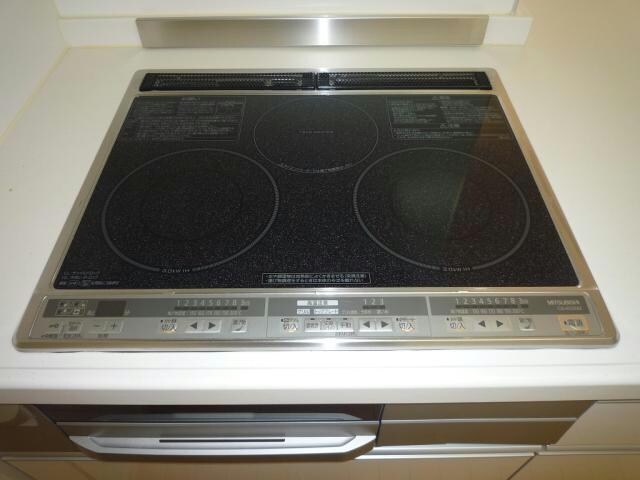 シュシュ　しらかしの物件内観写真