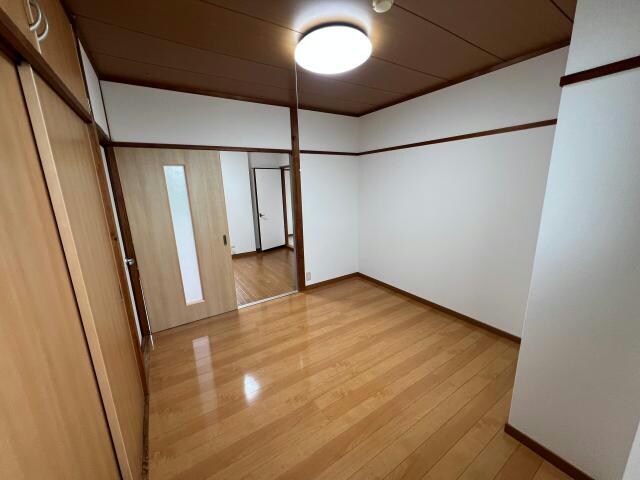 ビブレ下三栖の物件内観写真