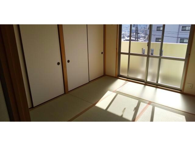 パーシモンⅡの物件内観写真