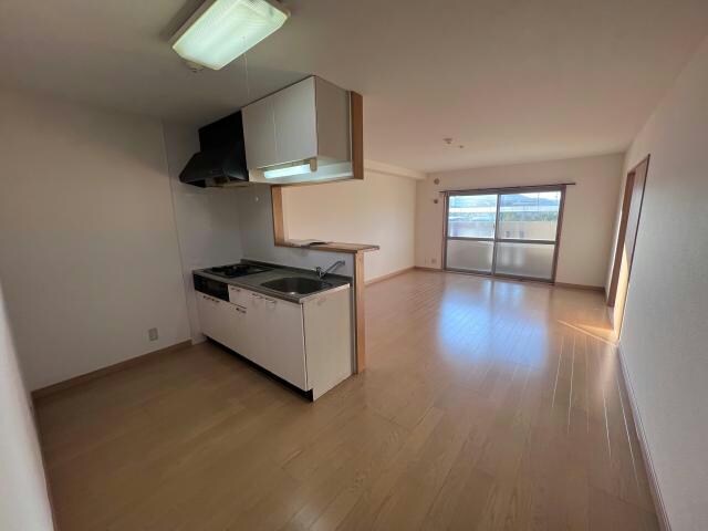 寺ノ元レジデンスの物件内観写真