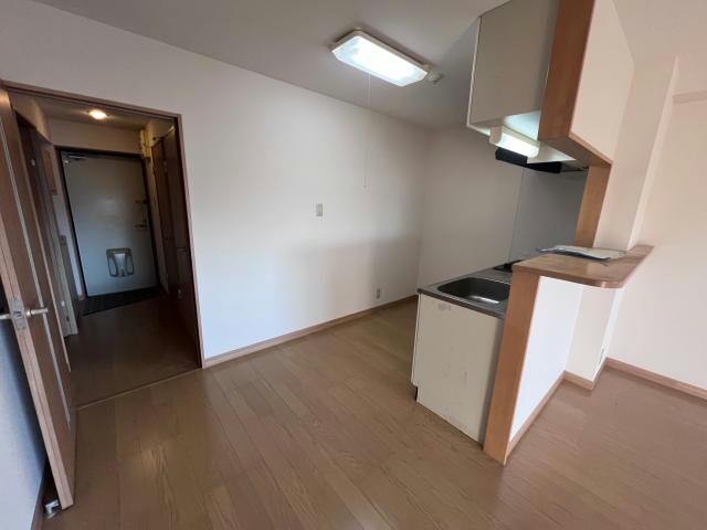 寺ノ元レジデンスの物件内観写真