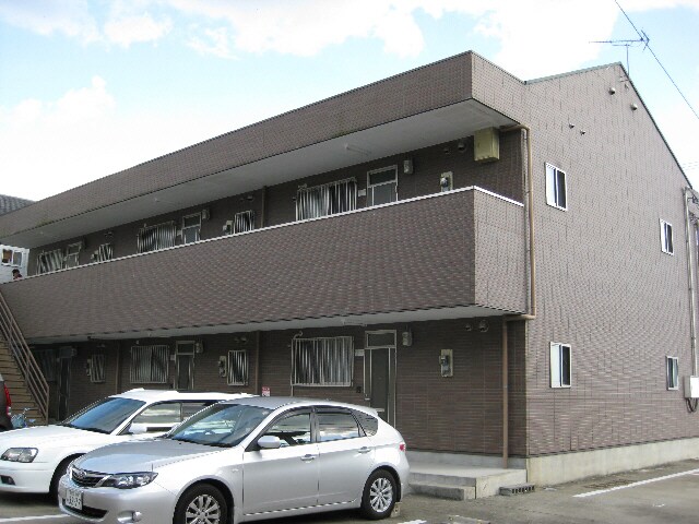 グリーンベルの物件外観写真