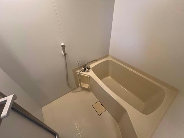 ゆららガーデンの物件内観写真