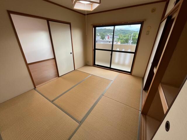 ゆららガーデンの物件内観写真