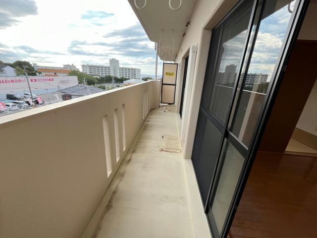 ゆららガーデンの物件内観写真