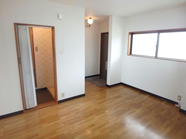 エステートピアの物件内観写真