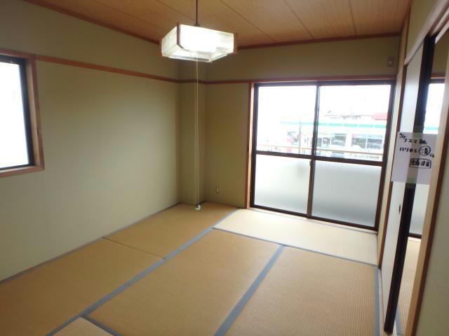 エステートピアの物件内観写真