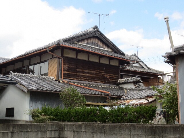 てんつくシェアハウスの物件外観写真