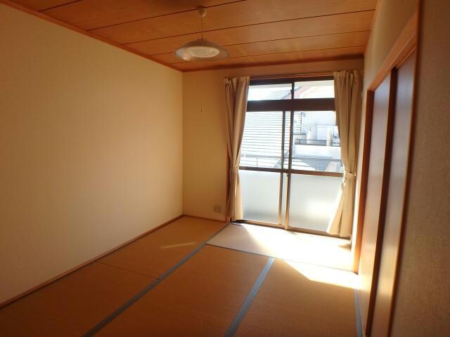 ヴィラ松下の物件内観写真