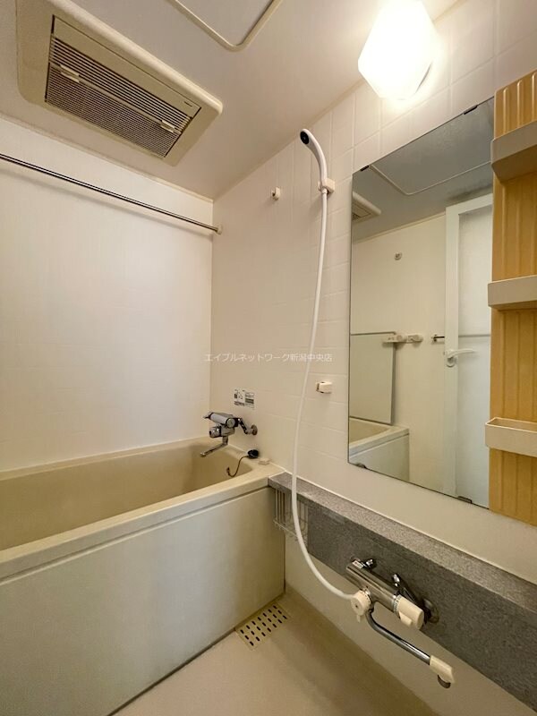 ヴェルシティ河渡の物件内観写真