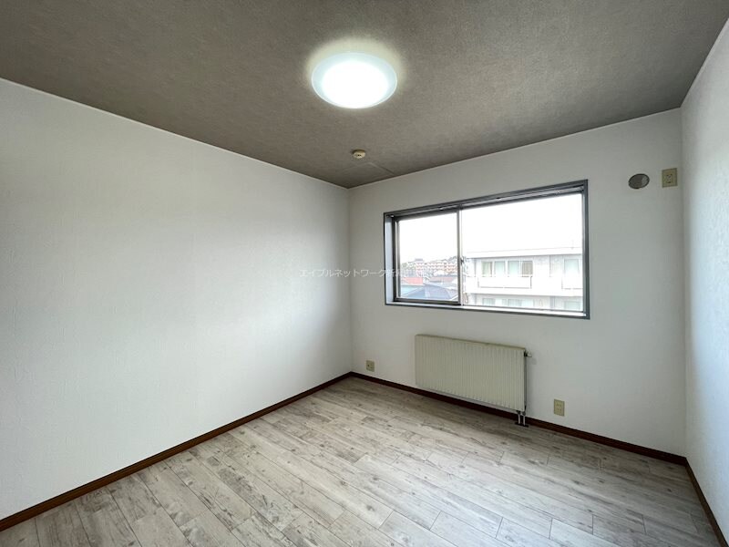 ヴェルシティ河渡の物件内観写真