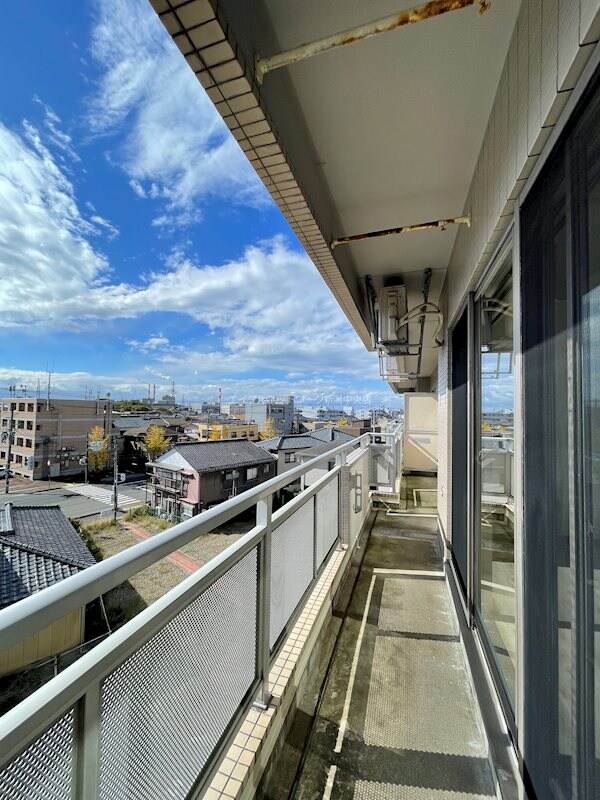 ヴェルシティ河渡の物件内観写真