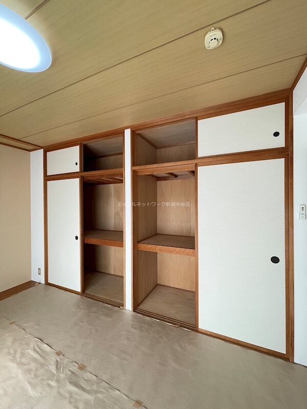 ヴェルシティ河渡の物件内観写真