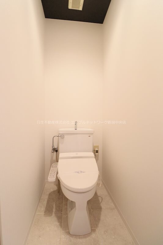 リバーサイド新潟の物件内観写真