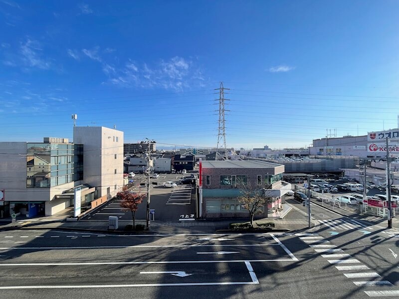 トゥールドゥソレイユの物件内観写真