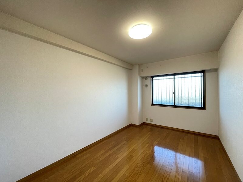 トゥールドゥソレイユの物件内観写真