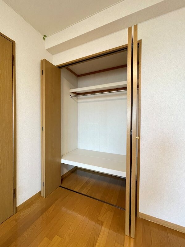 トゥールドゥソレイユの物件内観写真