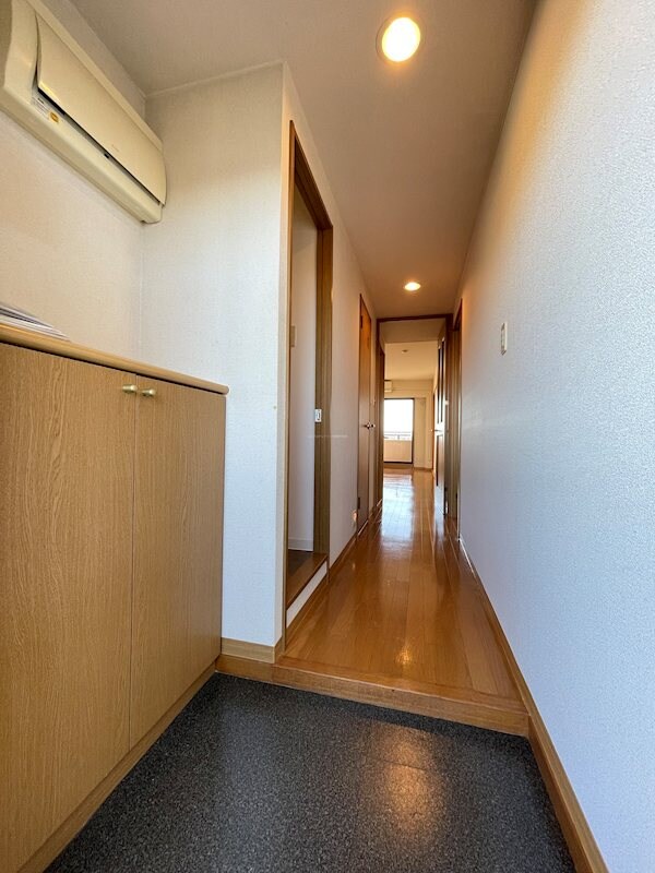 トゥールドゥソレイユの物件内観写真