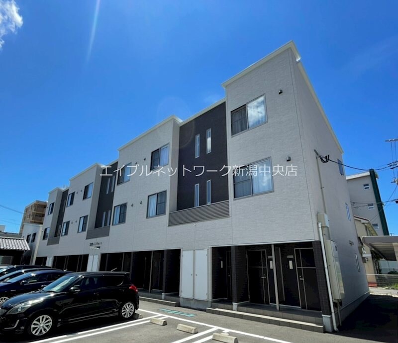 BUENA堀之内南3A棟の物件外観写真