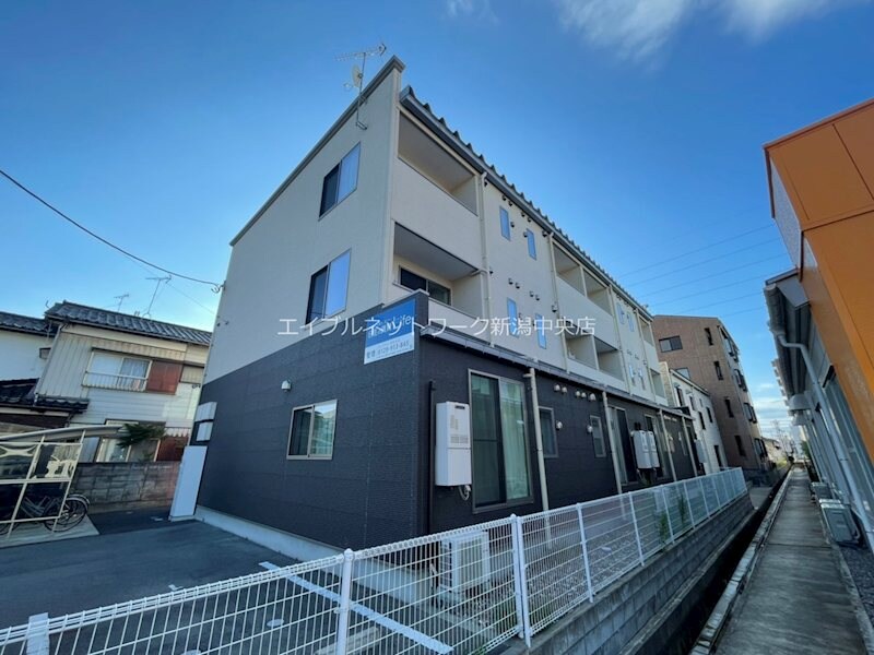 BUENA南出来島の物件外観写真