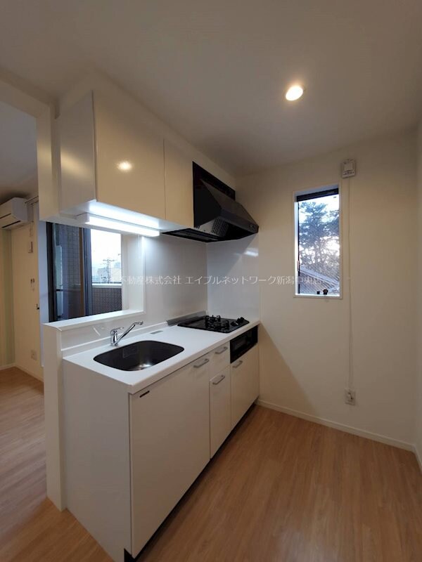 HILLS　MEJIROの物件内観写真