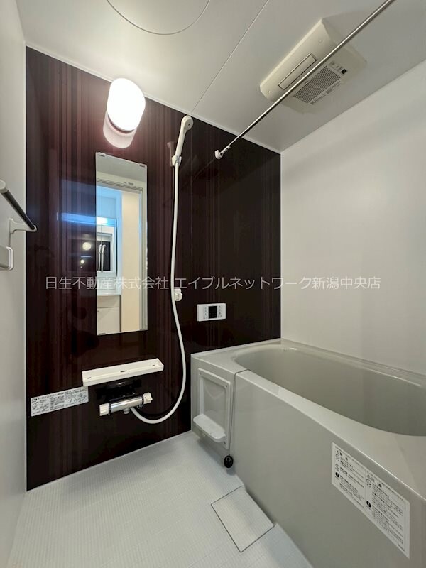 HILLS　MEJIROの物件内観写真