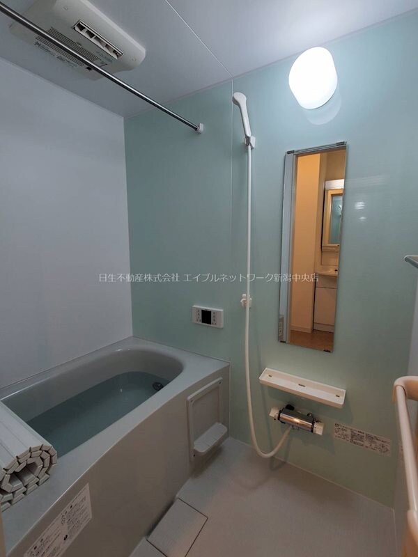 HILLS　MEJIROの物件内観写真