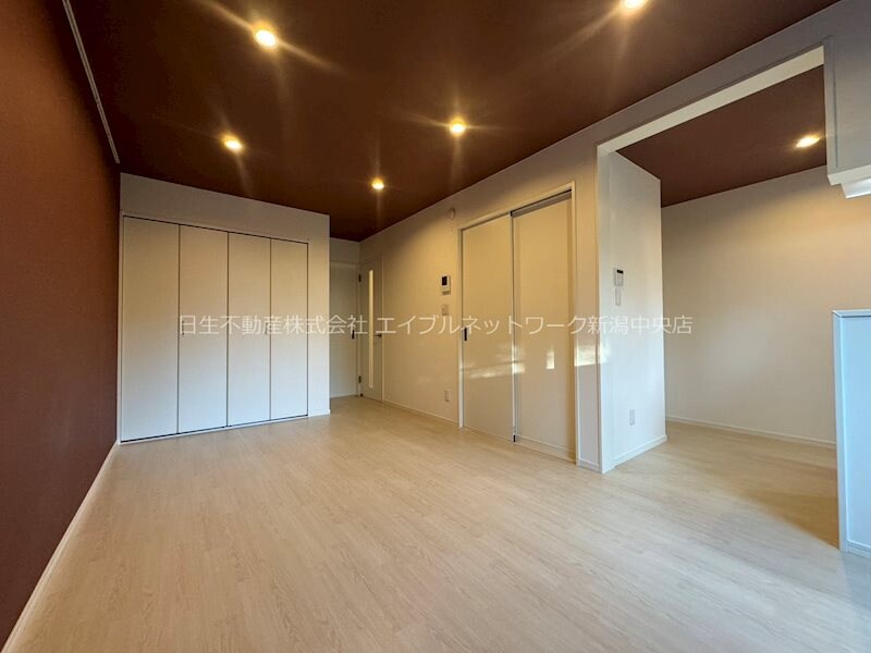 HILLS　MEJIROの物件内観写真