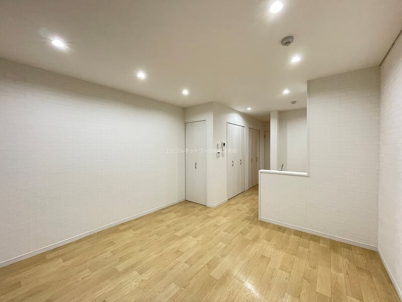 アストライア女池神明の物件内観写真