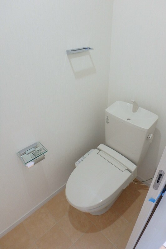 アストライア女池神明の物件内観写真