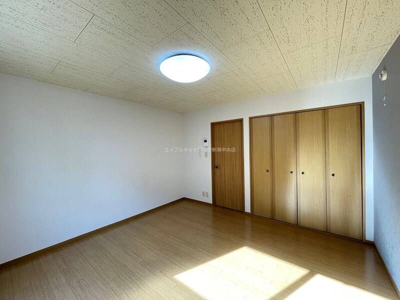 カルティエラタンB棟の物件内観写真