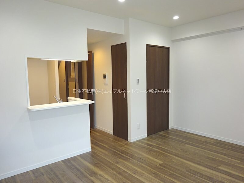 BUENA東幸町弐番館の物件内観写真