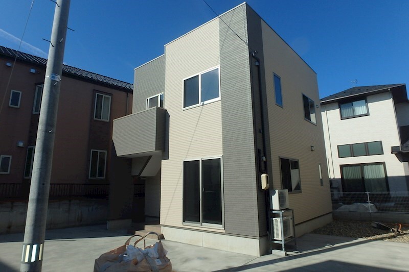 クローバータウン上所中Iの物件外観写真