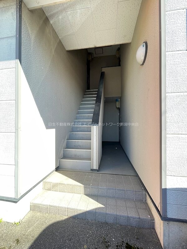 ビバリー新元島の物件内観写真