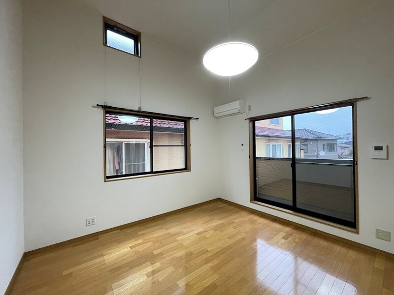 ロイヤルステージIIの物件内観写真