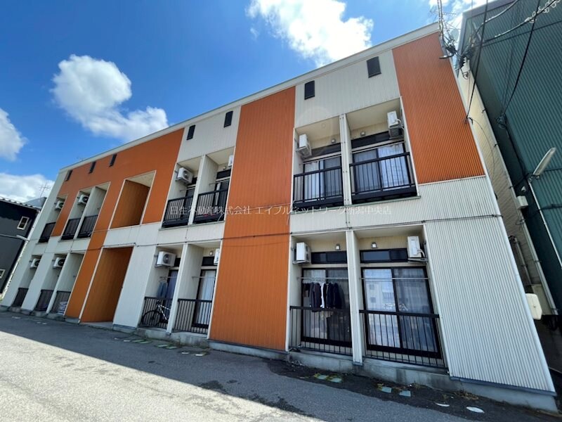 紫竹山五番館Cの物件外観写真