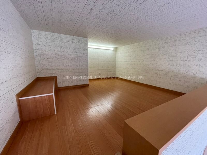 紫竹山五番館Cの物件内観写真