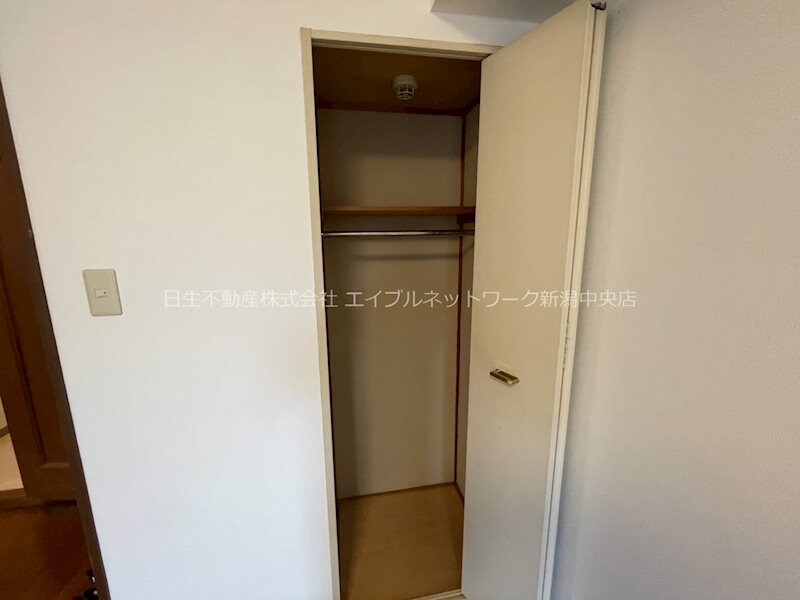 ホワイトプラザ西堀の物件内観写真