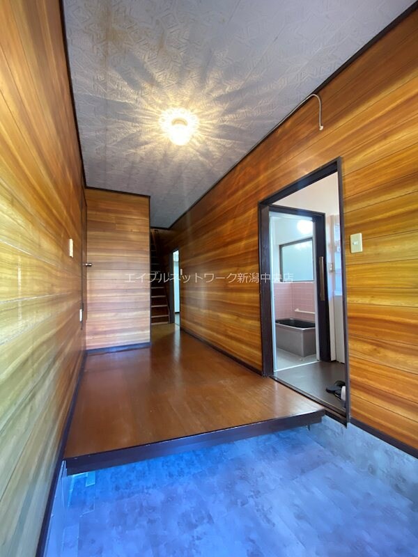 文京町貸家の物件内観写真