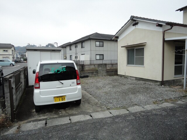 運転試験場入口 徒歩2分 1-2階の物件外観写真