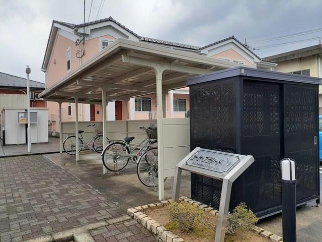 カーサ・プラシード　Ⅱの物件外観写真