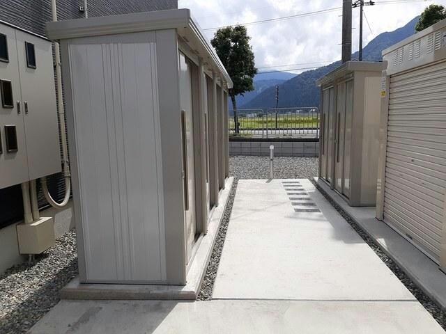 ローズ　ガーデン　大野Aの物件外観写真