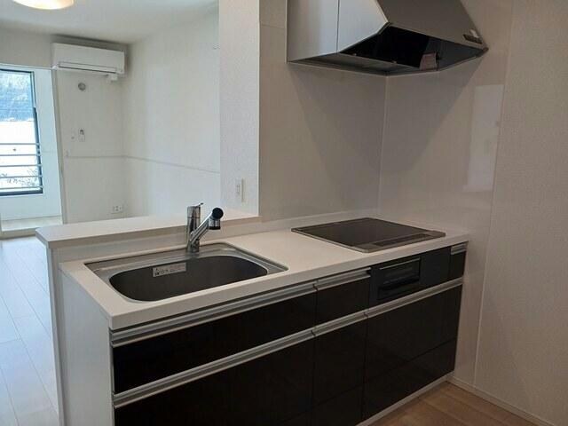 ローズ　ガーデン　大野Aの物件内観写真