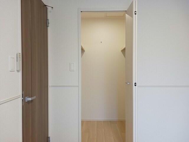 ローズ　ガーデン　大野Bの物件内観写真