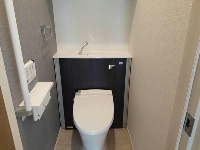 ローズ　ガーデン　大野Bの物件内観写真