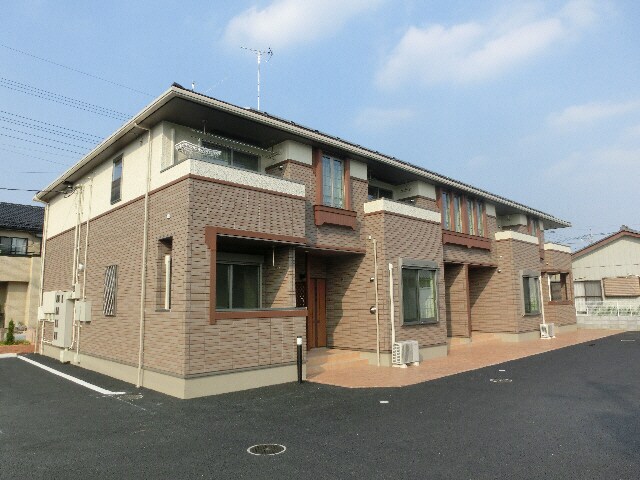 グランティアラⅠの物件外観写真