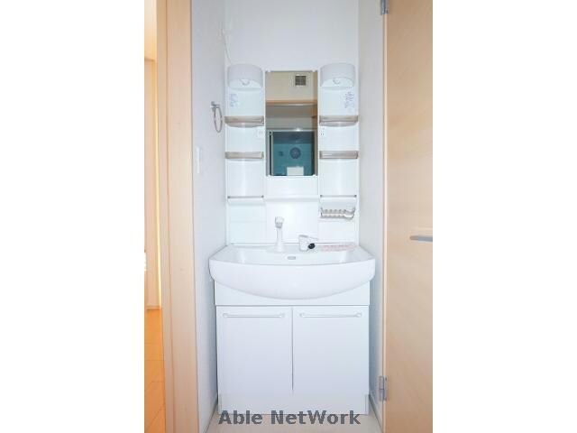 グランティアラⅠの物件内観写真