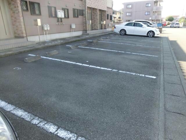 セントラルハイツⅡの物件外観写真