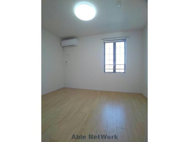 アスタリスクの物件内観写真