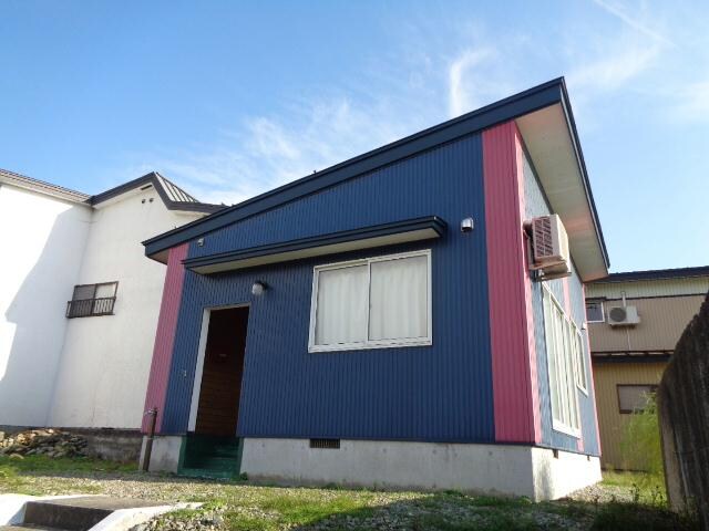 新庄駅 徒歩12分の物件外観写真